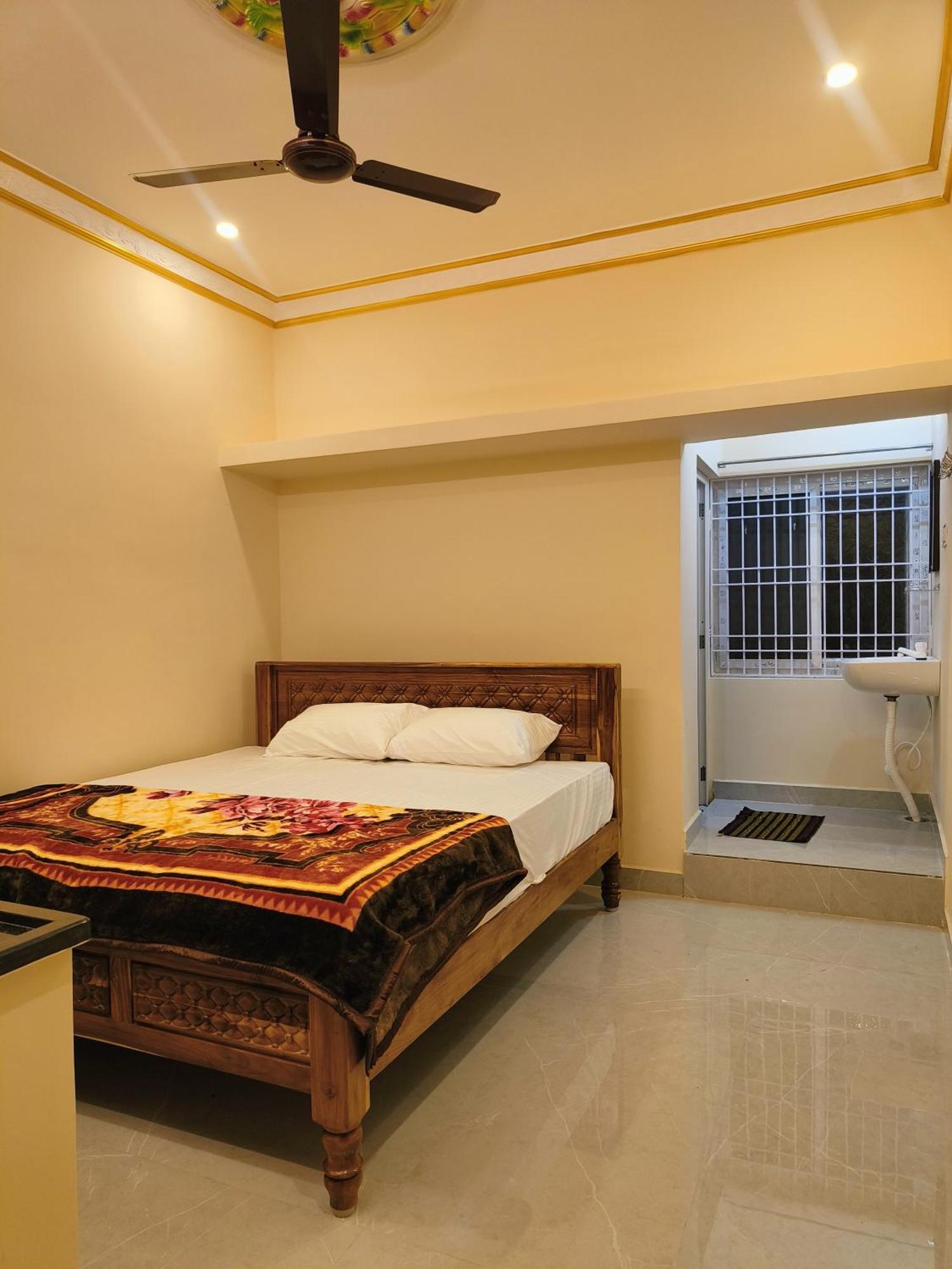 Liya Guest House Tiruvannamalai Exterior photo